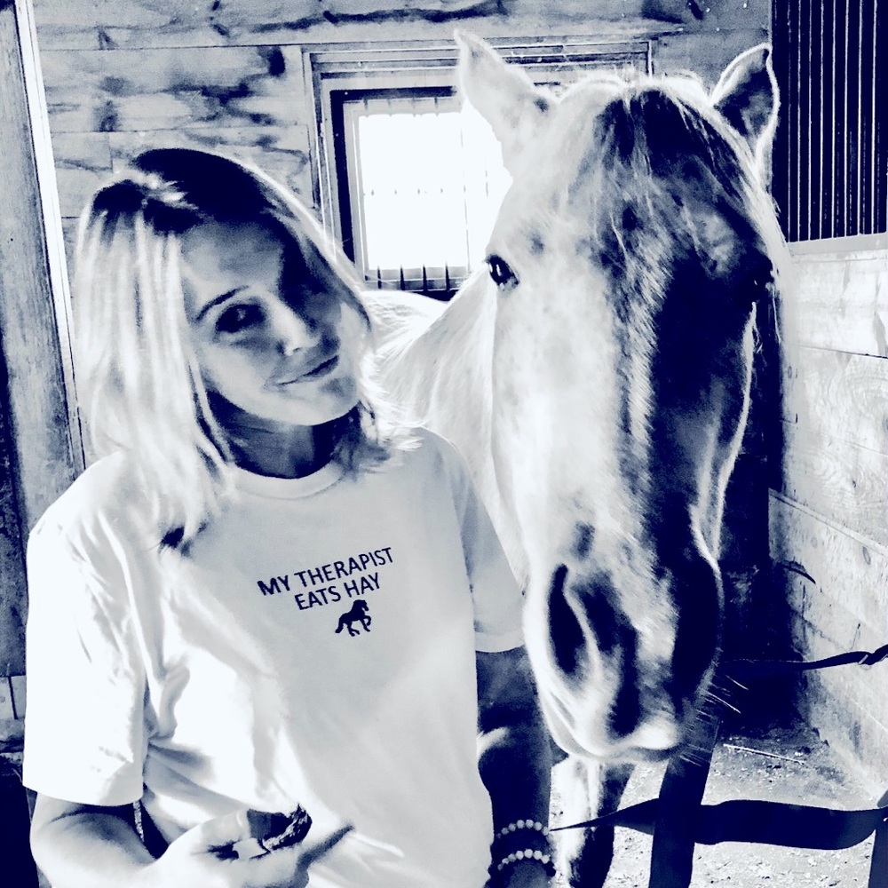 Meet your Posher, Julie